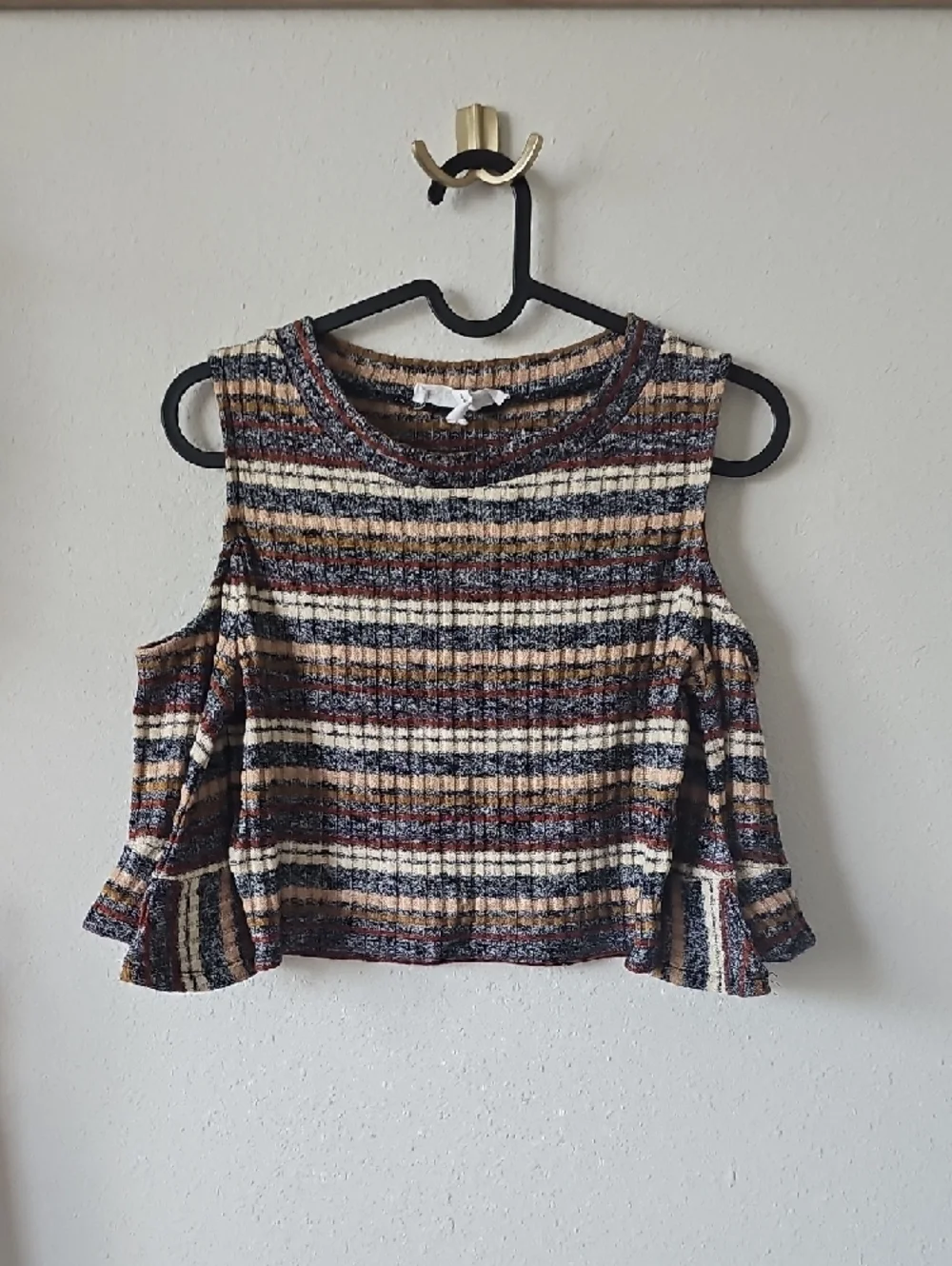 BCBGeneration Striped Ribbed Matching Set - Picture 7 of 8